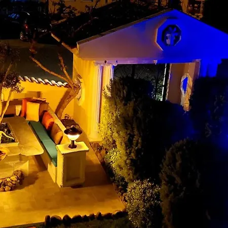 וילה Palace *