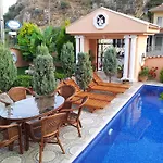 Palace Villa *