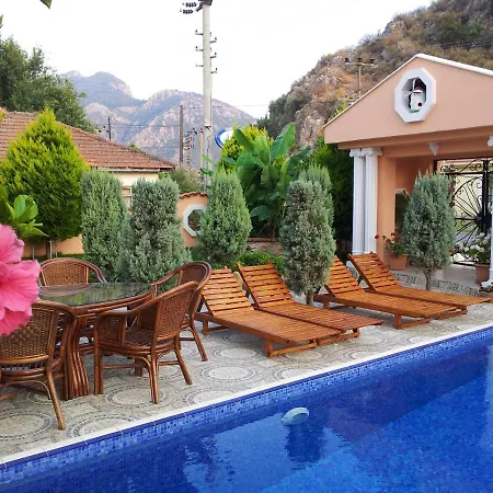 Palace Вилла Дальян